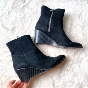 Adrienne Vittadini Black Wedge Boots